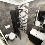 Loro 1 Apartamento *