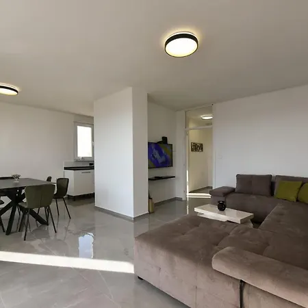 Loro 1 Apartamento Zadar